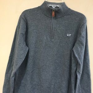 Boys Vineyard Vines 1/4 zip.